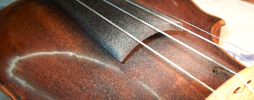 Bow rosin on a violin